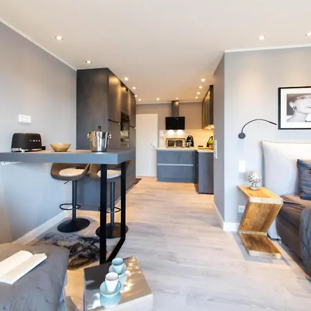 Ocean Drive 94 - Apartment *
