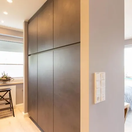 Ocean Drive 94 - Апартаменты Шарбойц